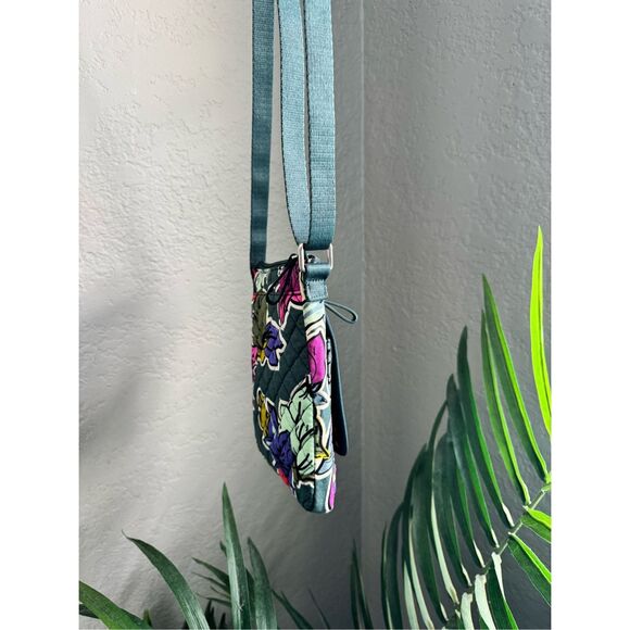 Vera Bradley‎ Hipster Falling Flowers Floral Crossbody Bag Wallet New - Picture 3 of 12